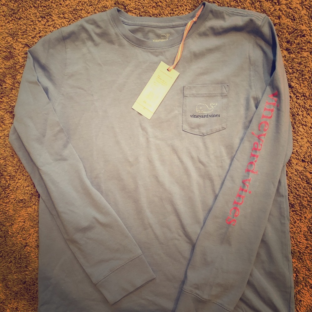 Vineyard Vines Tee